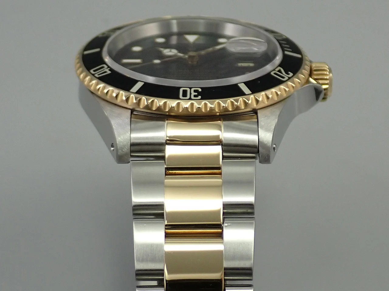 ロレックス サブマリーナー デイト Ref.16613LN ステンレススチール/イエローゴールド ブラック文字盤 - Image 6