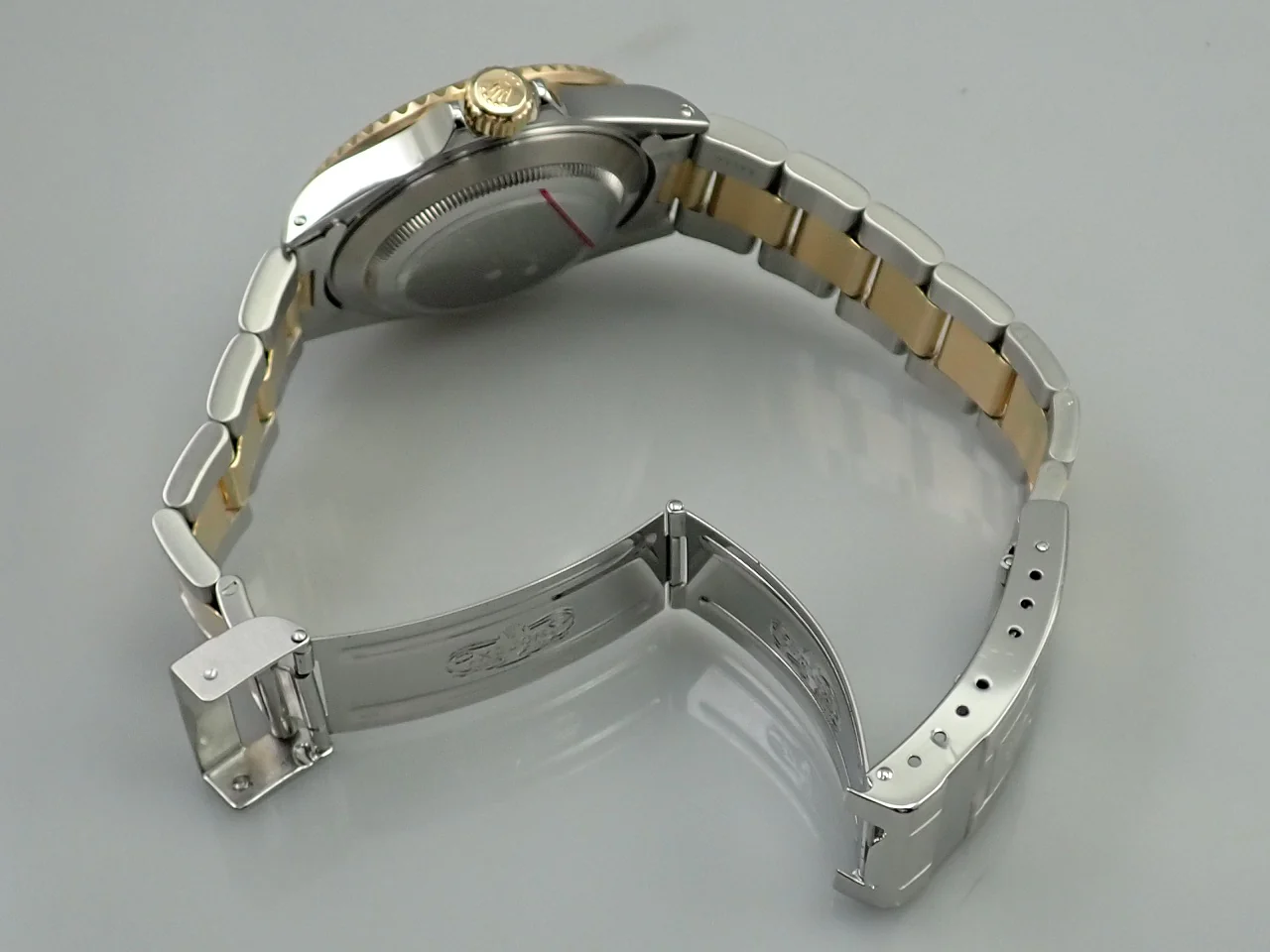 ロレックス サブマリーナー デイト Ref.16613LN ステンレススチール/イエローゴールド ブラック文字盤 - Image 8