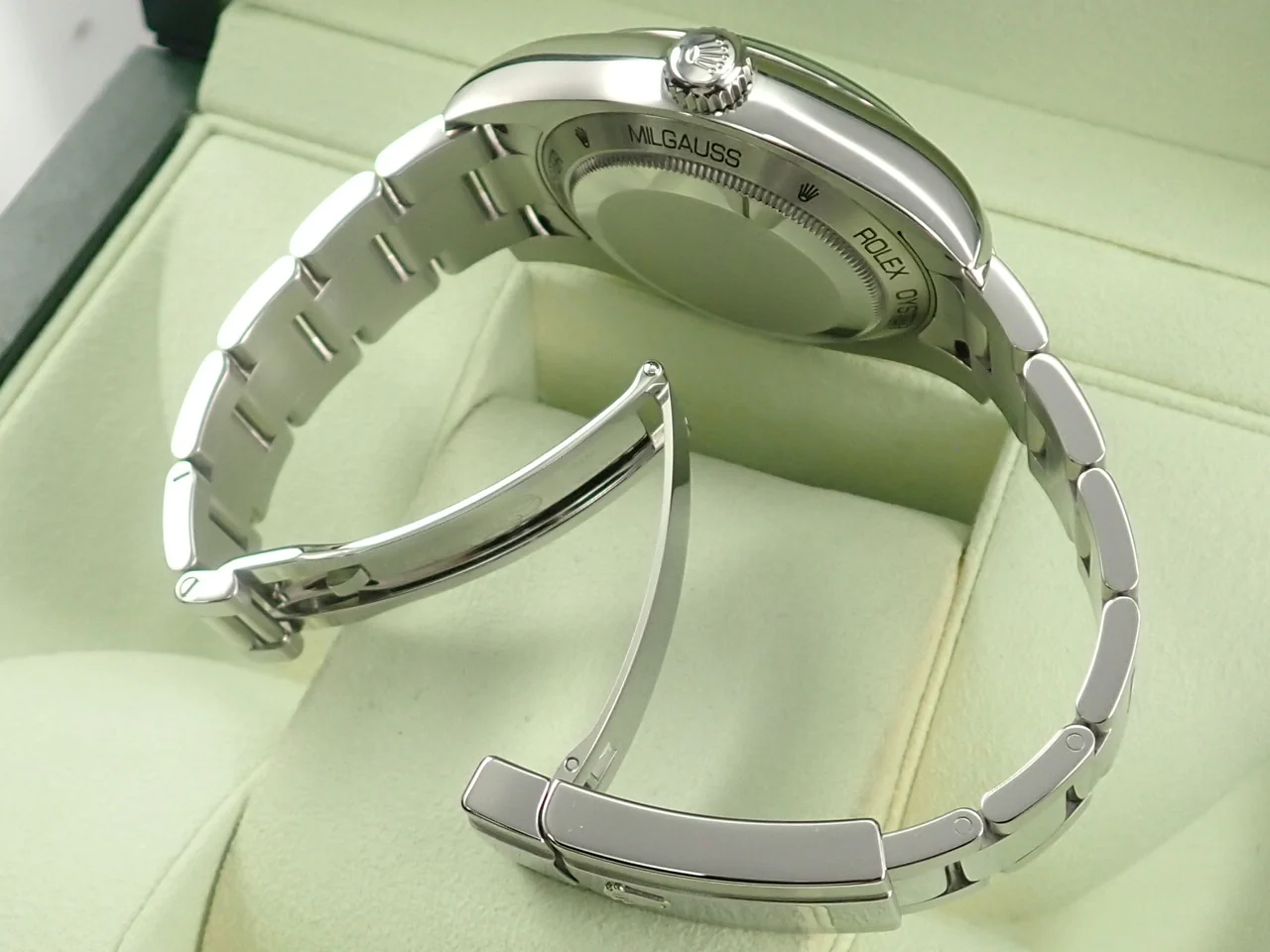 ロレックス ミルガウス Ref.116400GV ステンレススチール ブラック文字盤 - Image 8