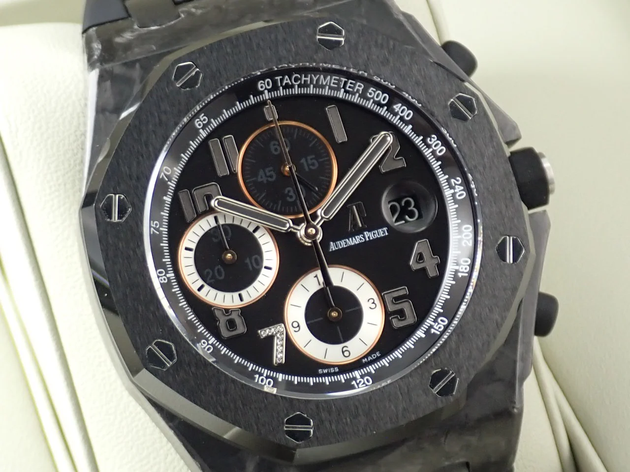 オーデマピゲ ロイヤルオーク オフショア GINZA7 Ref.26205AU.OO.D002CR.01 カーボン ブラック文字盤 - Image 3