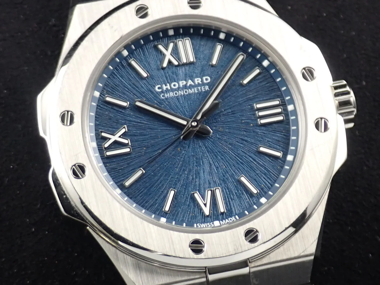 ショパール アルパインイーグル36 Ref.298601-3001 ブルー文字盤 中古 T86ZUZ4J - Image 3