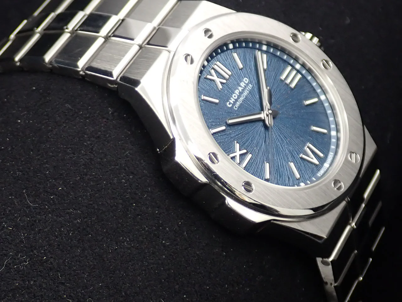 ショパール アルパインイーグル36 Ref.298601-3001 ブルー文字盤 中古 T86ZUZ4J - Image 5