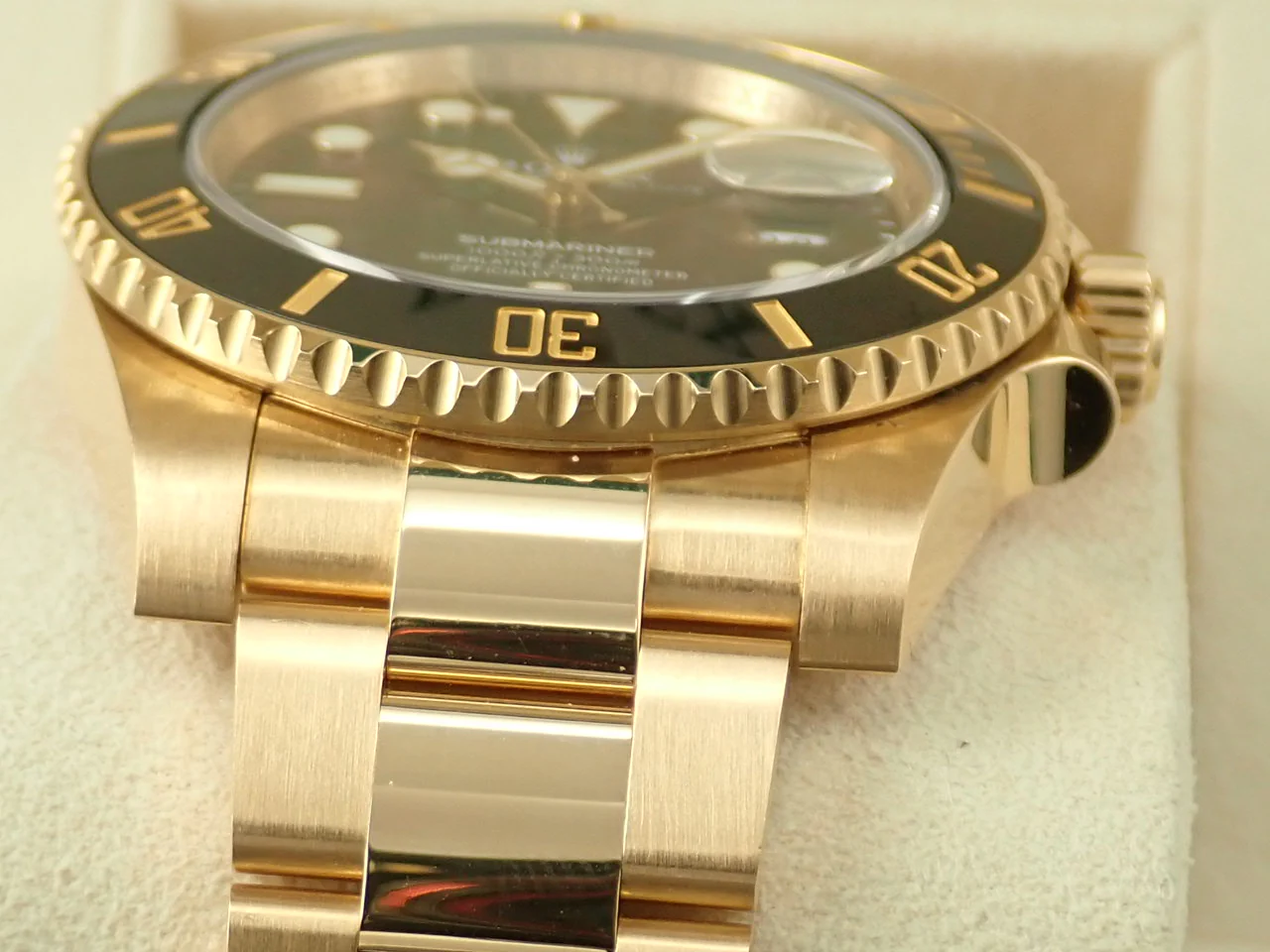 ロレックス サブマリーナー デイト Ref.116618LN イエローゴールド ブラック文字盤 - Image 6