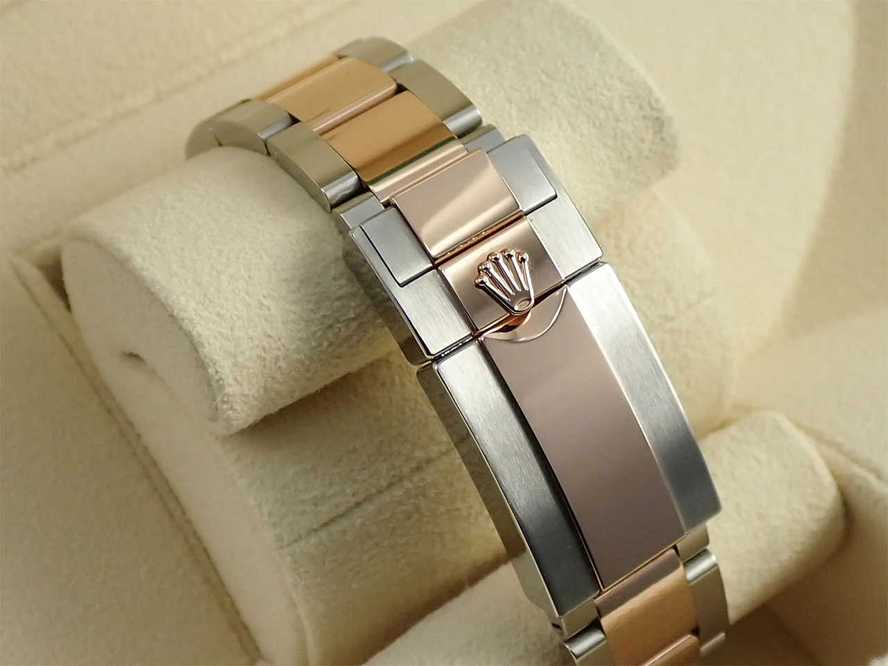 ロレックス GMTマスターII Ref.126711CHNR ステンレススチール/エバーローズゴールド ブラック文字盤 オイスターブレスレット オイスターブレスレット - Image 7