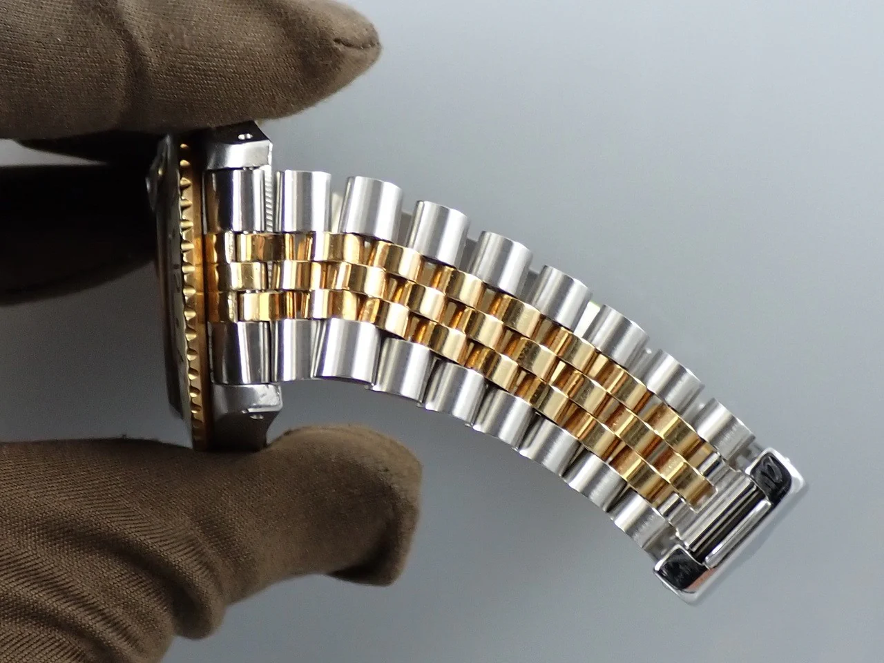 ロレックス GMTマスター Ref.16753 ステンレススチール/イエローゴールド ブラウン文字盤 ジュビリーブレスレット 中古 U0ZV2408 - Image 9