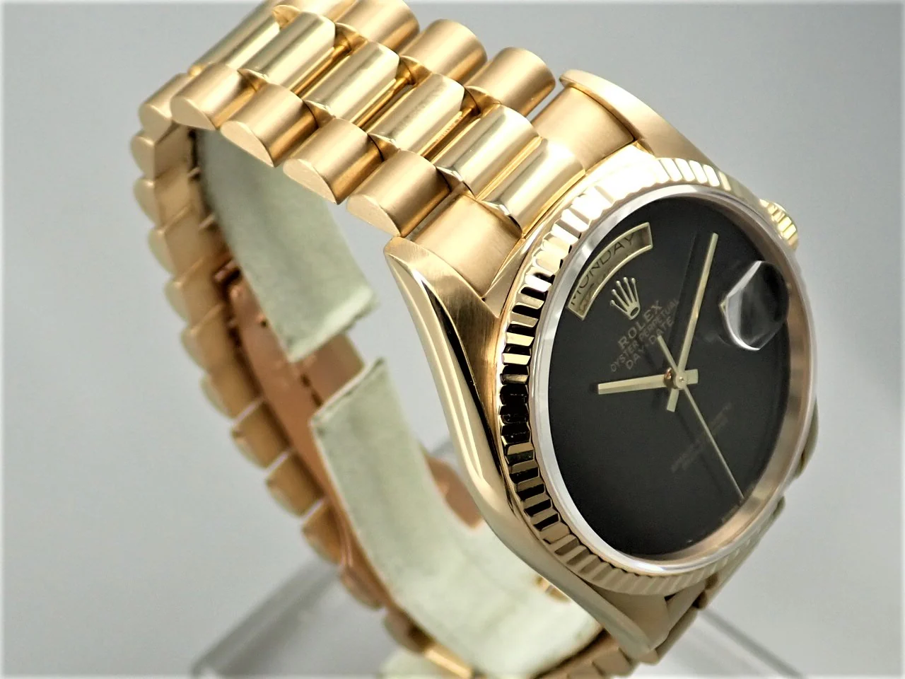 ロレックス デイデイト36 Ref.18238 イエローゴールド オニキス文字盤 - Image 5