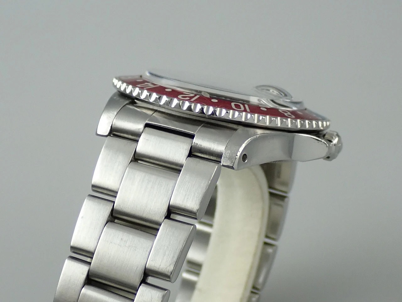 ロレックス GMTマスター Ref.1675 ステンレススチール ブラック文字盤 オイスターブレスレット - Image 6