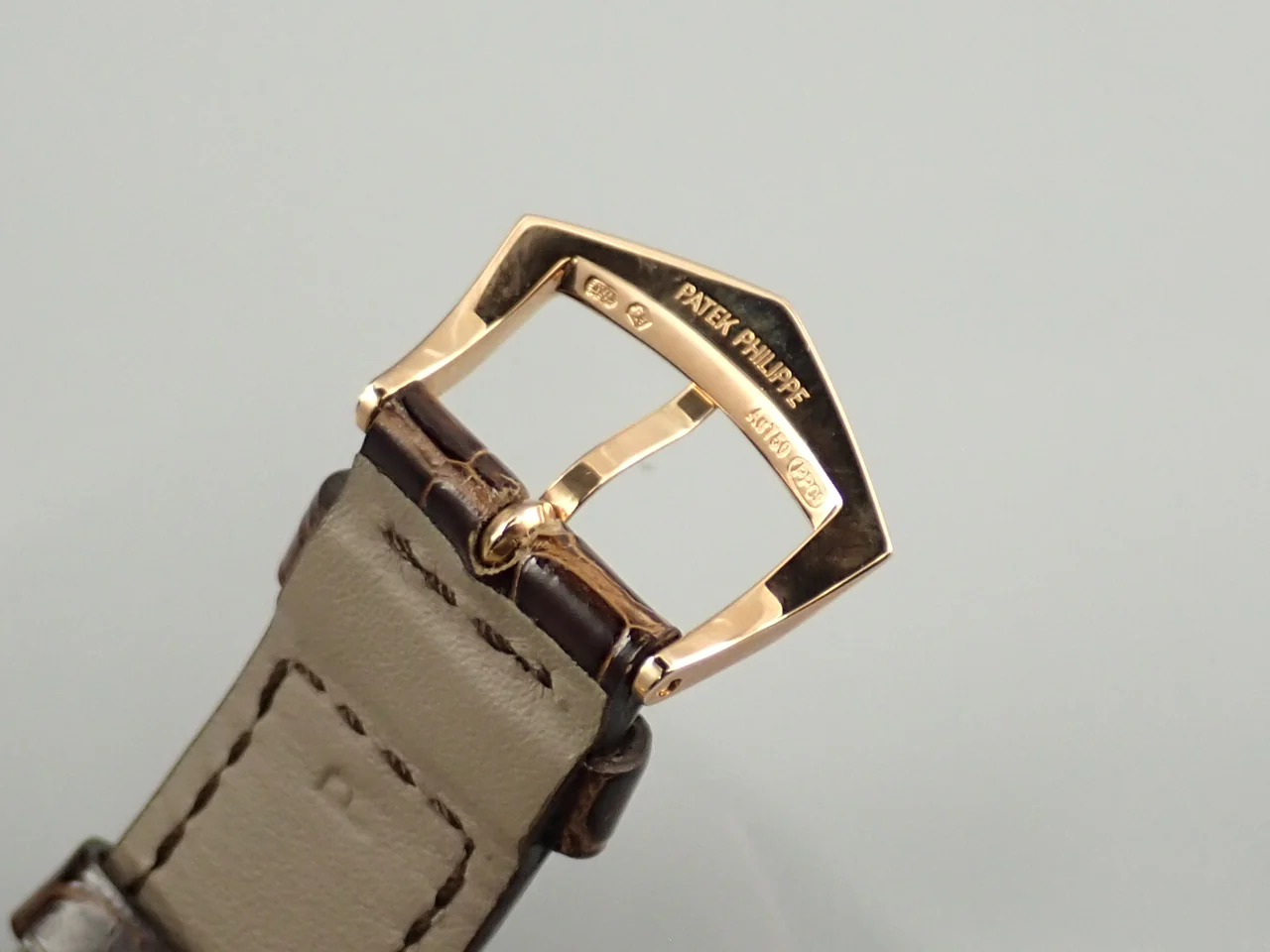 パテックフィリップ カラトラバ Ref.5196R-001 ローズゴールド シルバー文字盤 - Image 9