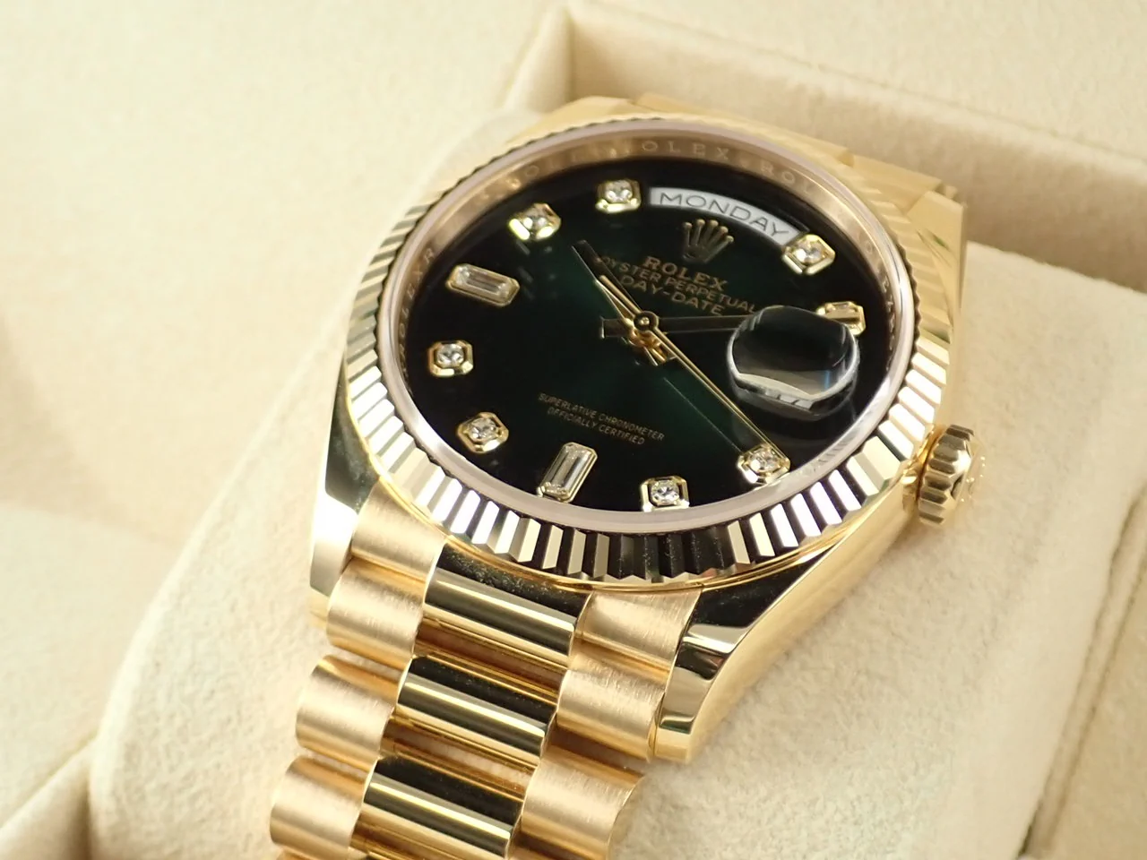 ロレックス デイデイト36 Ref.128238A イエローゴールド グリーンオンブレ文字盤 - Image 6