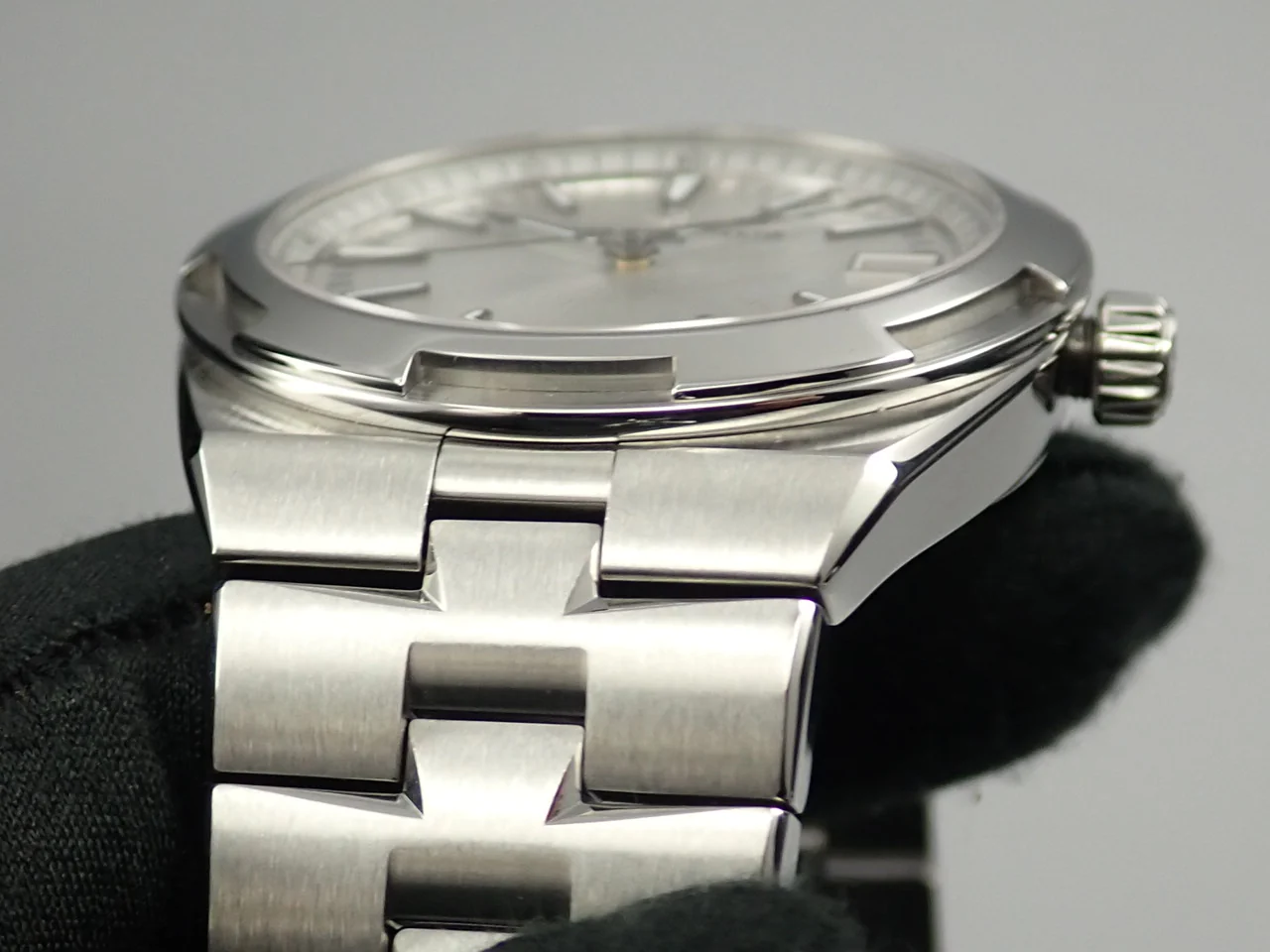 ヴァシュロンコンスタンタン オーヴァーシーズ Ref.4500V/110A-B126 シルバー文字盤 極美品 UL473886 - Image 6