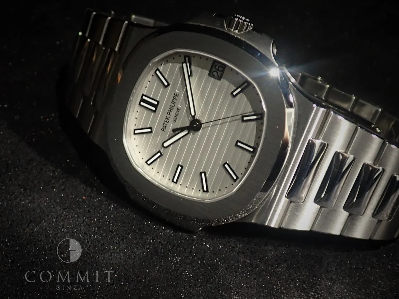 パテックフィリップ ノーチラス Ref.5711/1A-011 ステンレススチール ホワイト文字盤 - Image 11