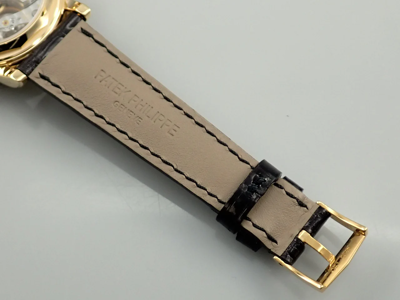 パテックフィリップ パーペチュアルカレンダー クロノグラフ Ref.3970EJ-051 イエローゴールド シルバー文字盤 - Image 9