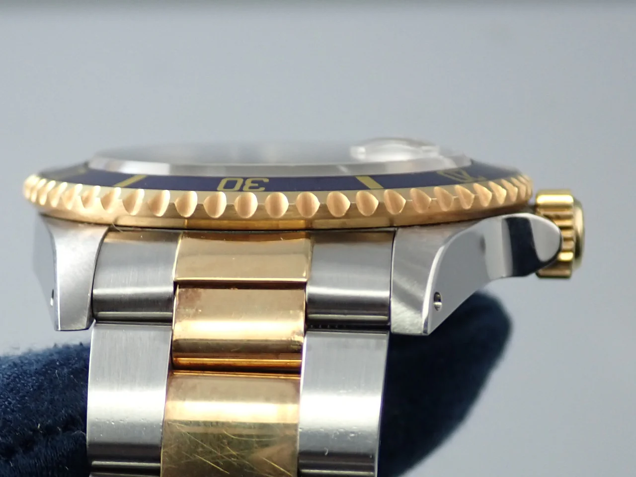 ロレックス サブマリーナー デイト Ref.16613 ステンレススチール/イエローゴールド ブルー文字盤 - Image 6