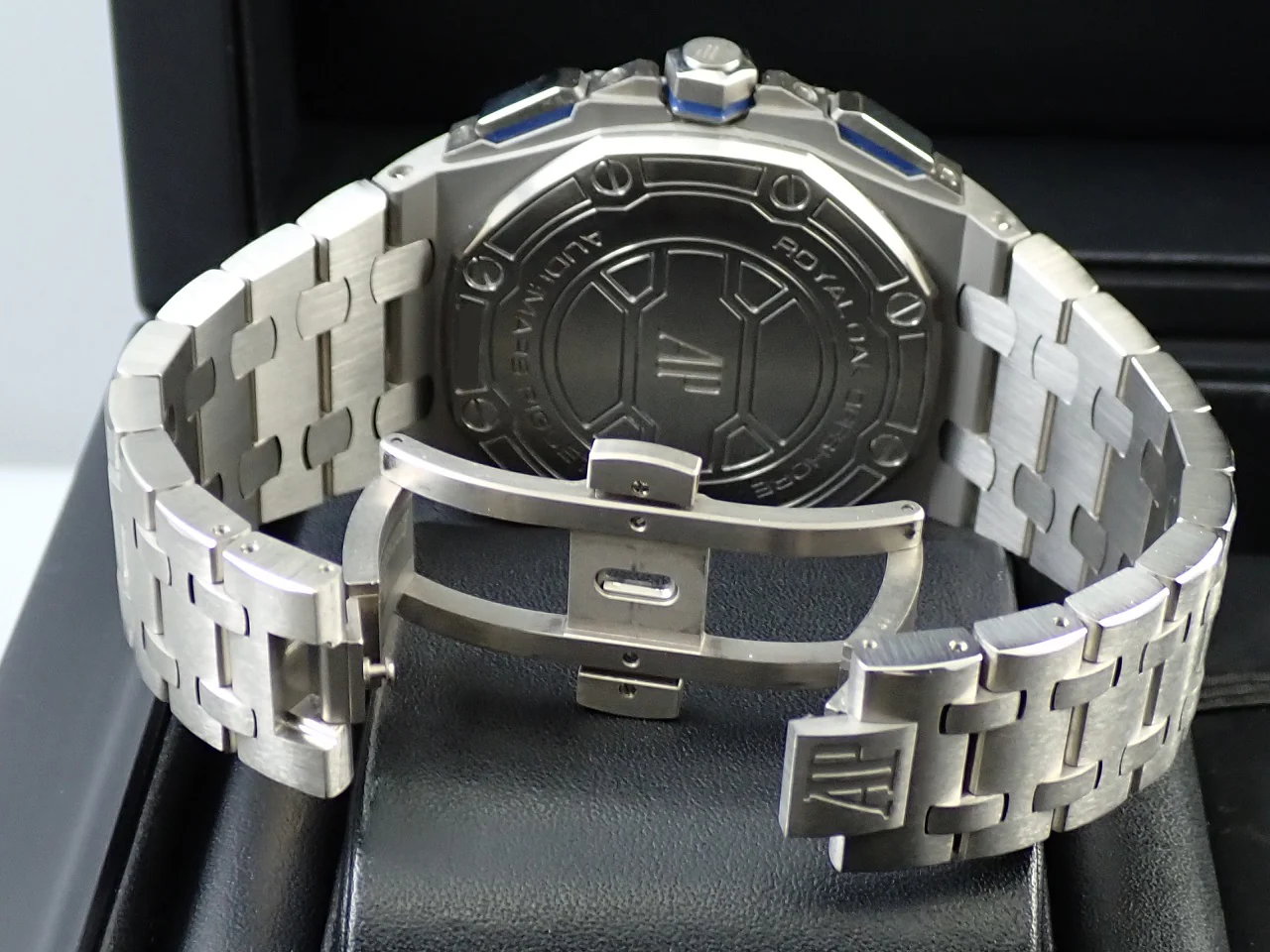 オーデマピゲ ロイヤルオーク オフショア クロノグラフ Ref.26480TI.OO.A027CA.01 チタン ブルー文字盤 - Image 6