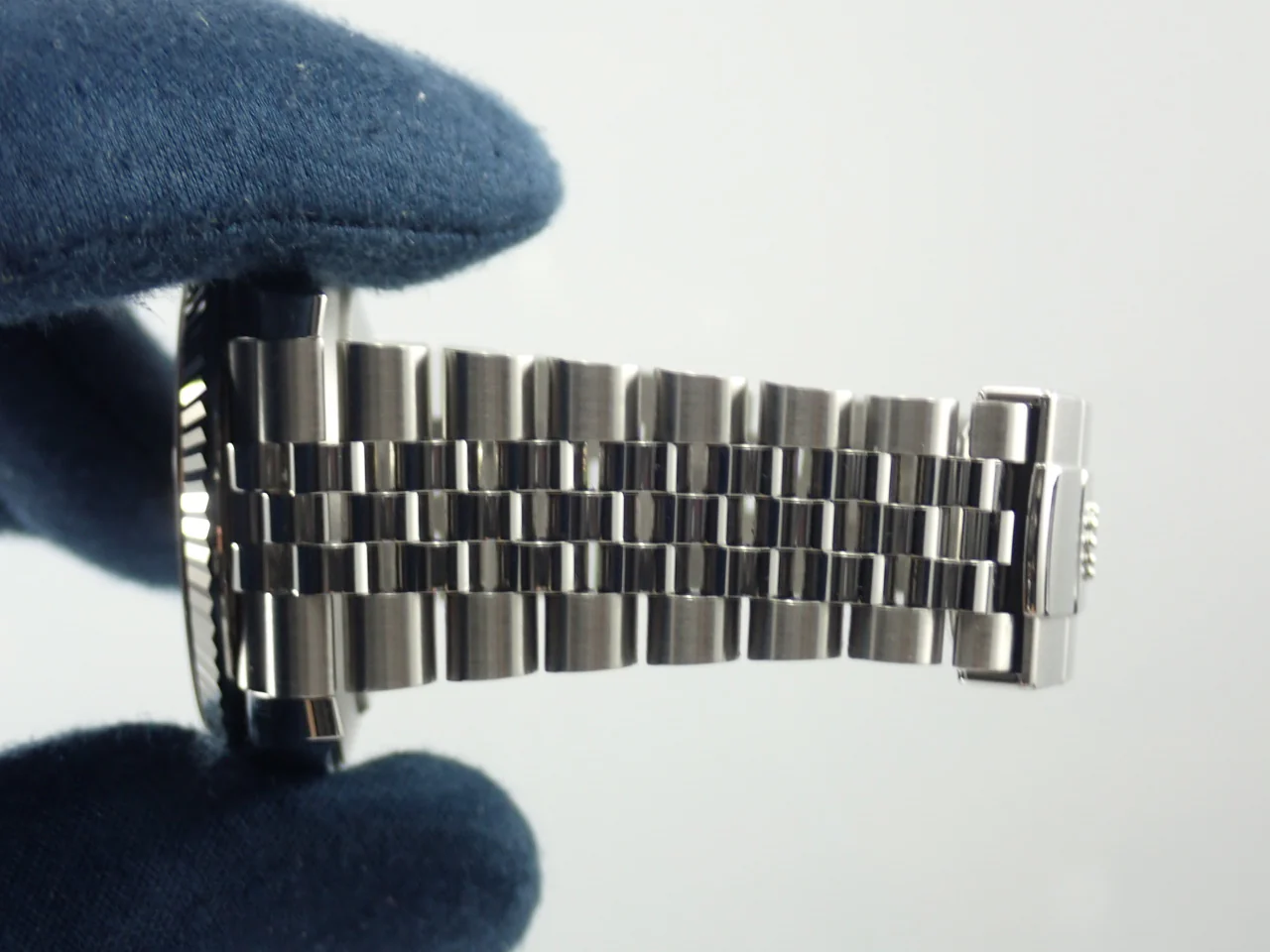 ロレックス デイトジャスト41 Ref.126334 ステンレススチール/ホワイトゴールド スレート文字盤 ジュビリーブレスレット 中古 W0102512 - Image 9