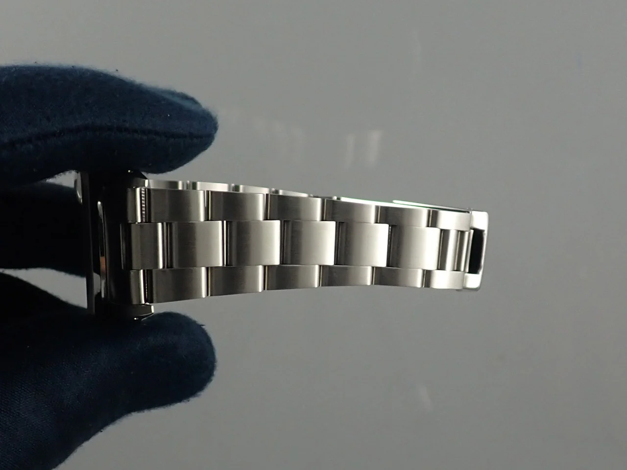 ロレックス オイスターパーペチュアル デイト TIFFANY＆CO. Ref.15200 ステンレススチール シルバー文字盤 - Image 9