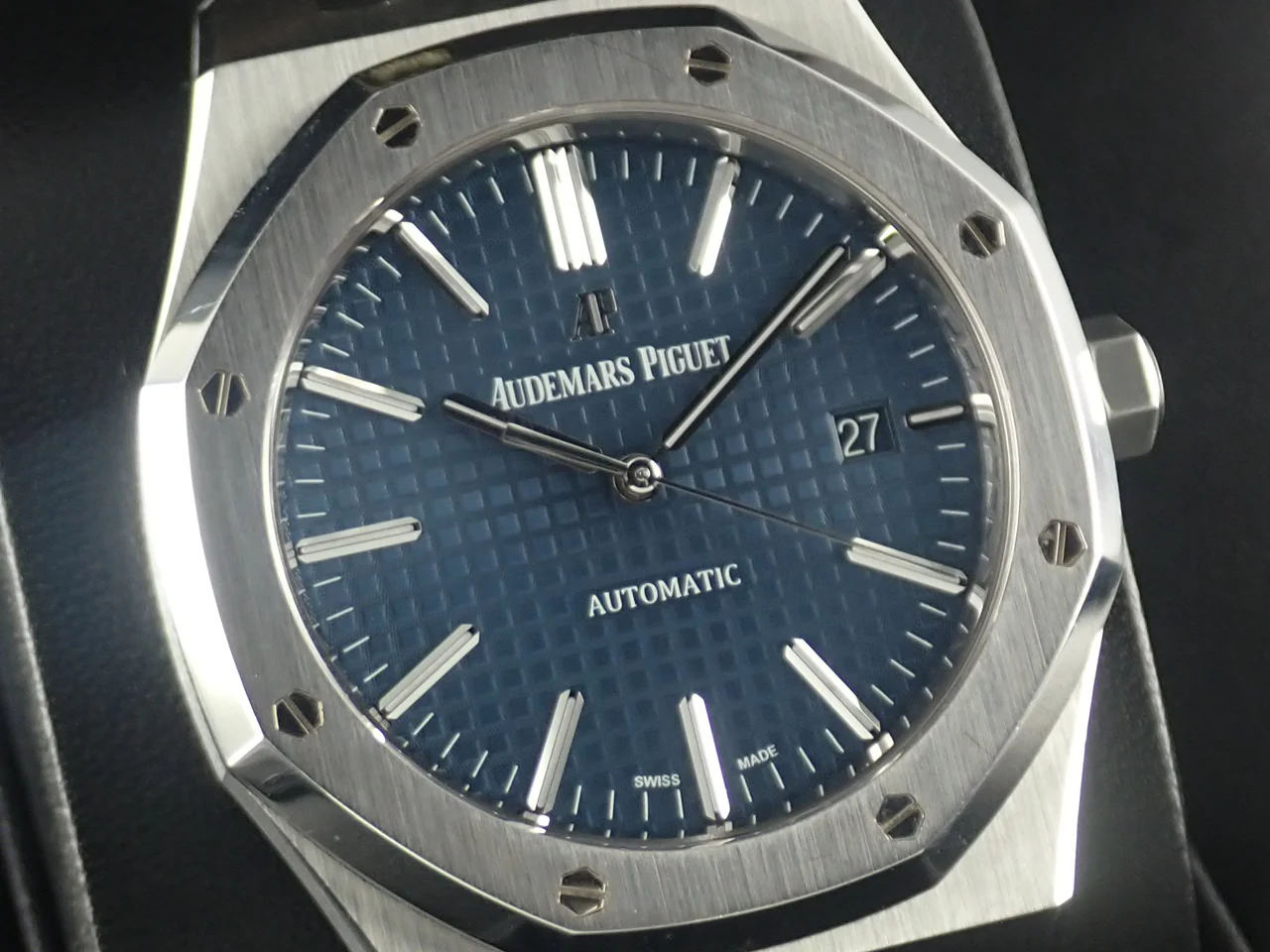 オーデマピゲ ロイヤルオーク Ref.15400ST.OO.1220ST.03 ステンレススチール ブルー文字盤 - Image 3