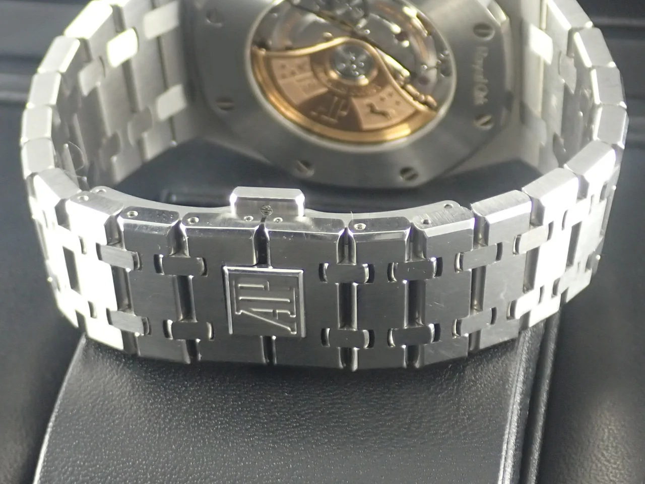 オーデマピゲ ロイヤルオーク Ref.15400ST.OO.1220ST.03 ステンレススチール ブルー文字盤 - Image 9