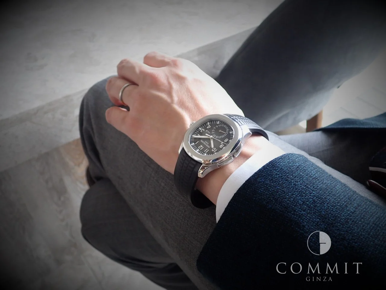 パテックフィリップ アクアノート トラベルタイム Ref.5164A-001 ステンレススチール ブラック文字盤 - Image 11