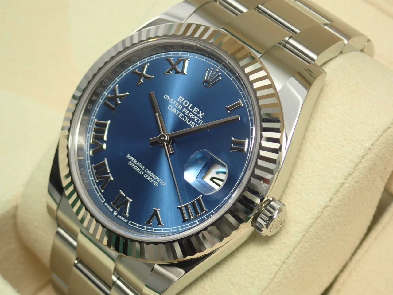 ロレックス デイトジャスト41 Ref.126334 ステンレススチール/ホワイトゴールド アズーロブルー文字盤 オイスターブレスレット 中古 WZSY9389 - Image 4