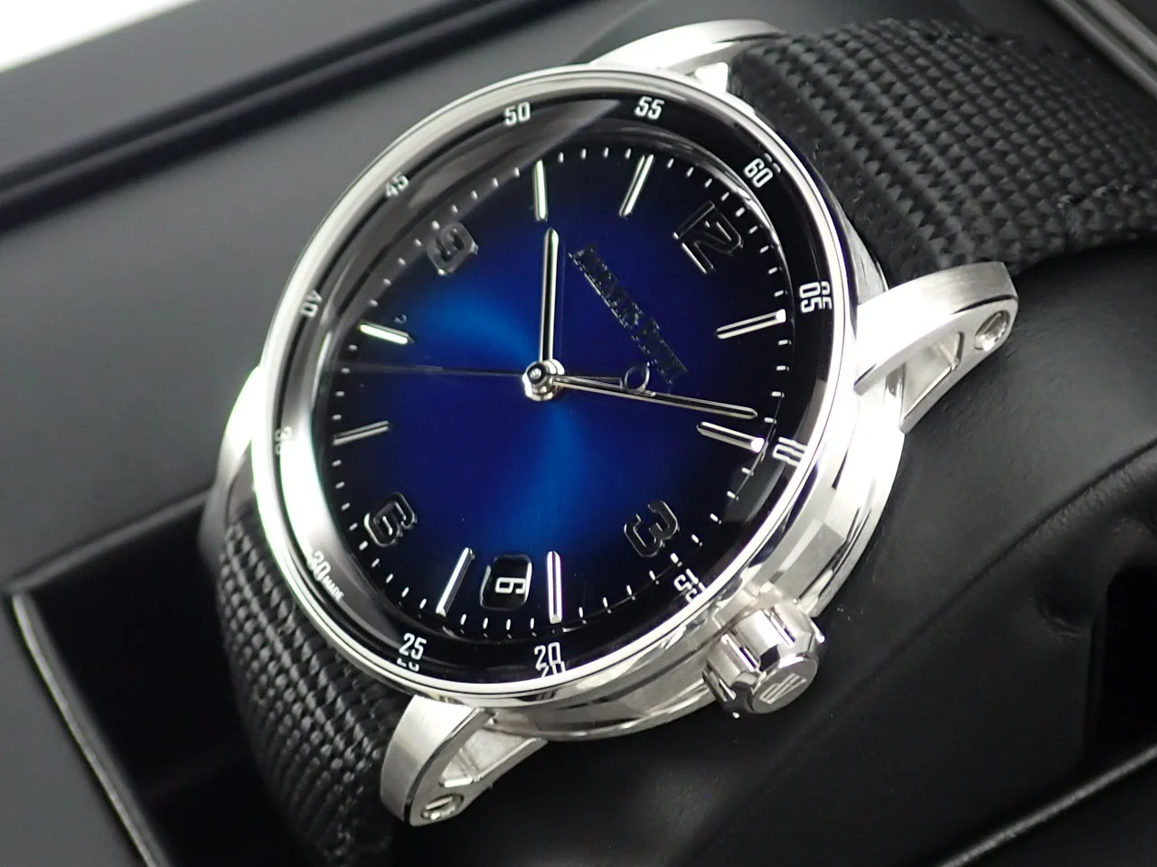 オーデマピゲ CODE 11.59 バイ オーデマ ピゲ Ref.15210BC.OO.A002KB.01 ホワイトゴールド スモークブルーラッカー文字盤 - Image 5