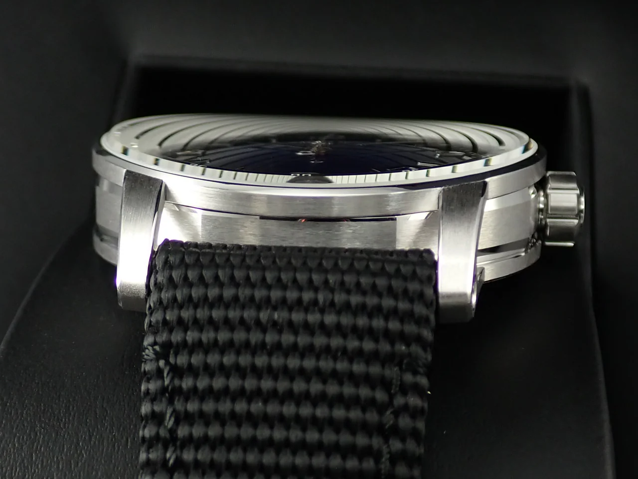 オーデマピゲ CODE 11.59 バイ オーデマ ピゲ Ref.15210BC.OO.A002KB.01 ホワイトゴールド スモークブルーラッカー文字盤 - Image 6