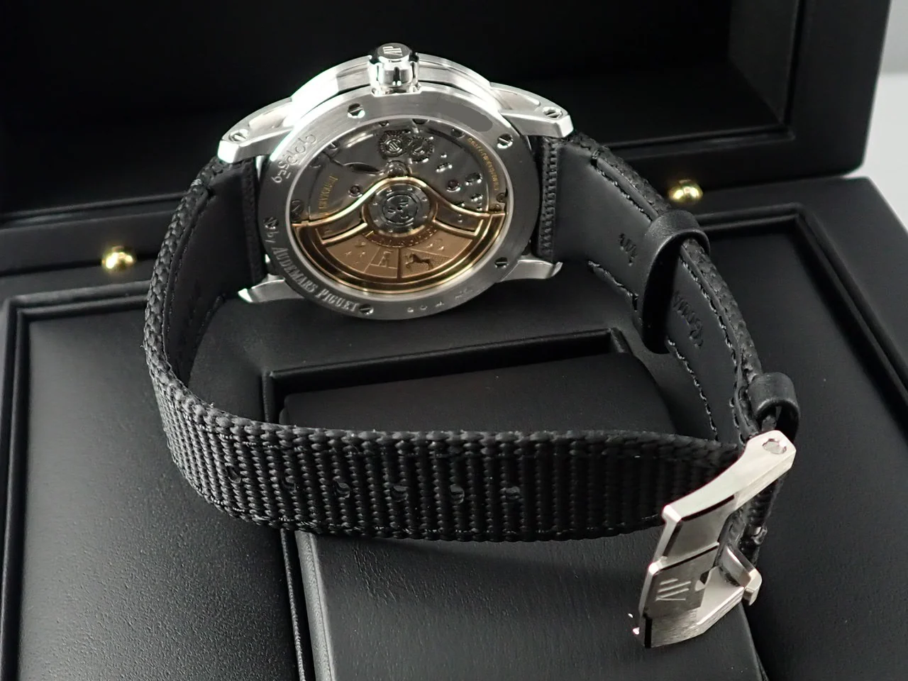 オーデマピゲ CODE 11.59 バイ オーデマ ピゲ Ref.15210BC.OO.A002KB.01 ホワイトゴールド スモークブルーラッカー文字盤 - Image 7