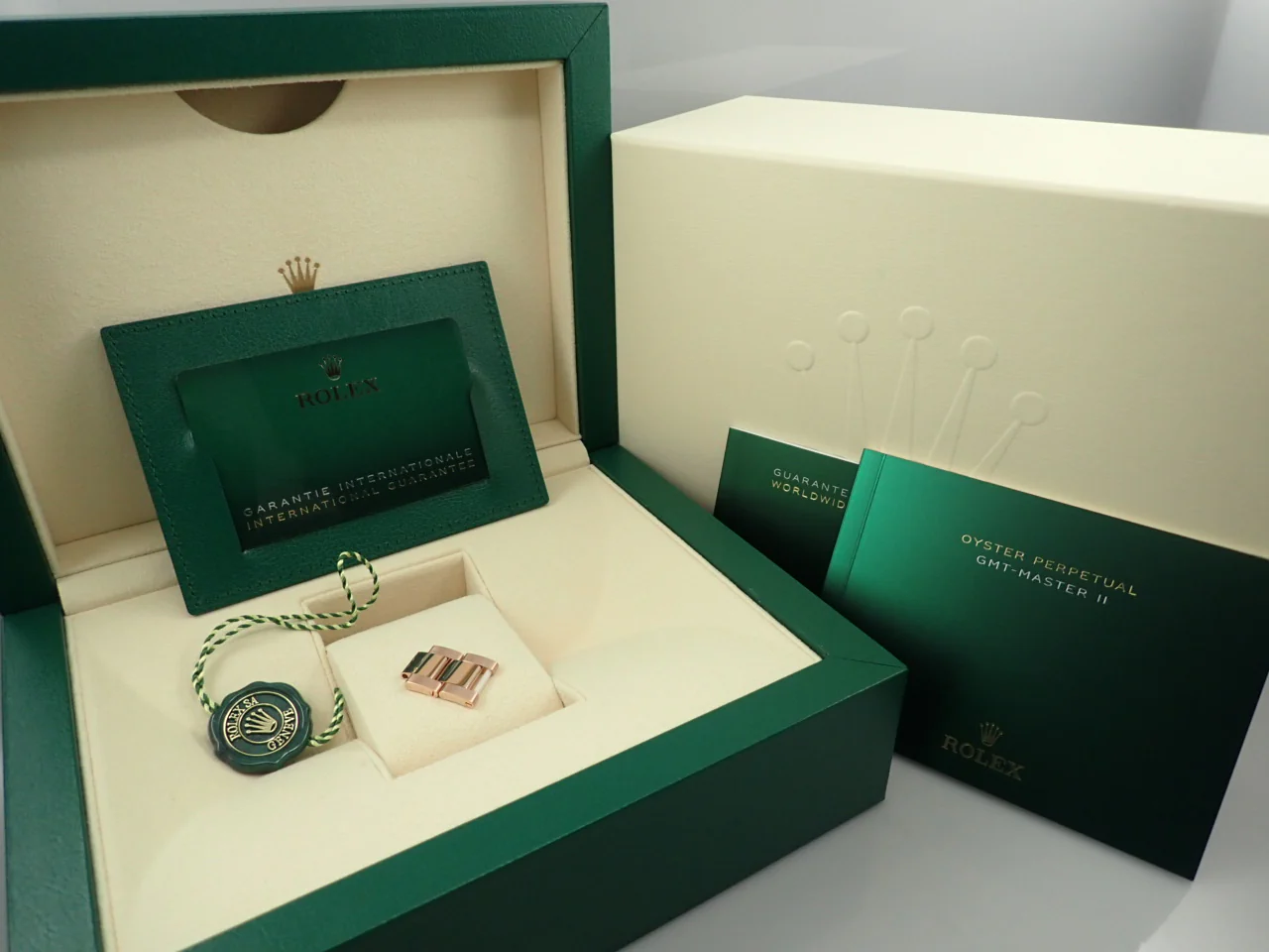 ロレックス GMTマスターII Ref.126715CHNR エバーローズゴールド ブラック文字盤 オイスターブレスレット オイスターブレスレット - Image 8