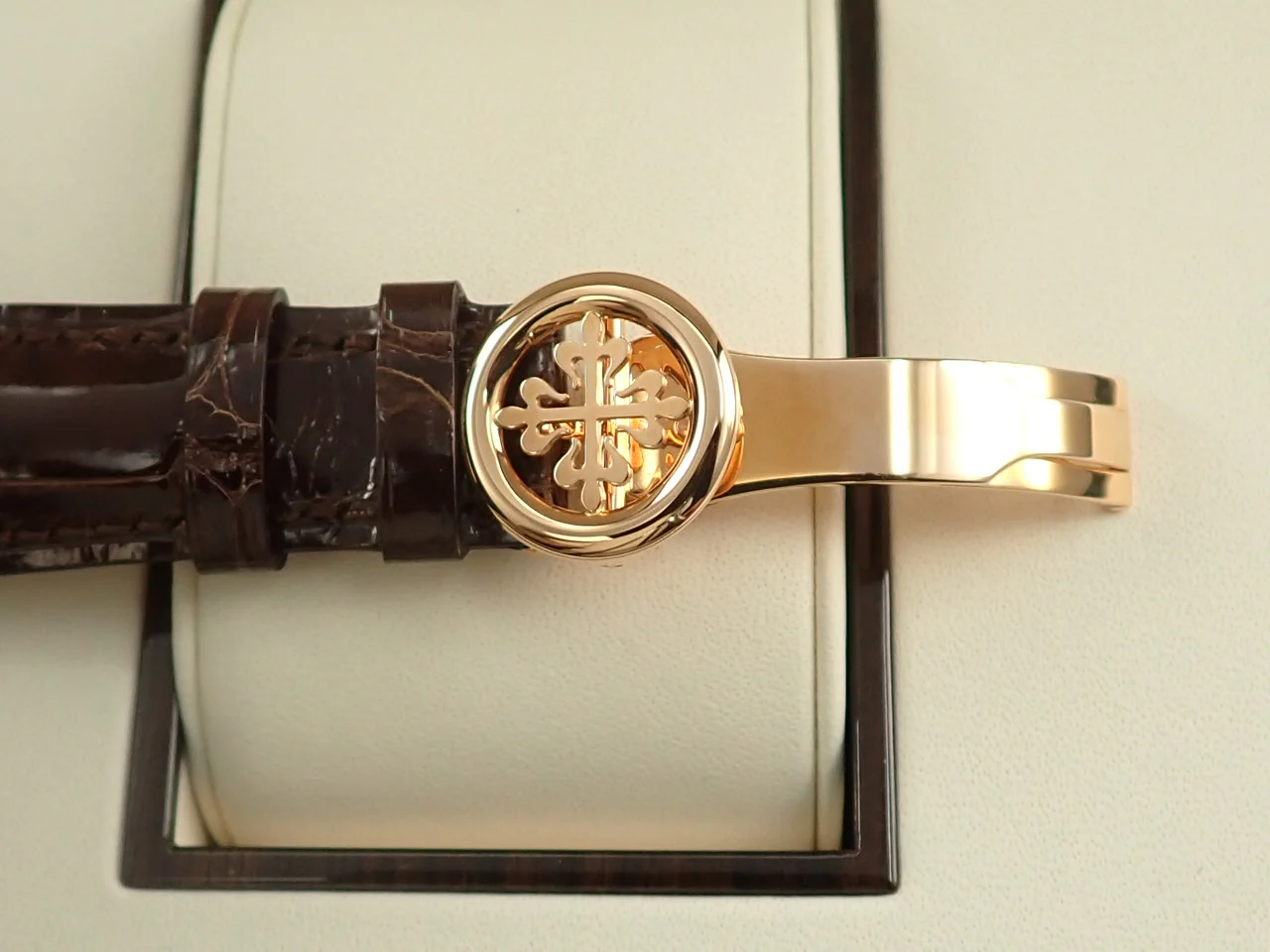 パテックフィリップ アニュアルカレンダー クロノグラフ Ref.5960R-011 ローズゴールド ホワイト文字盤 - Image 8