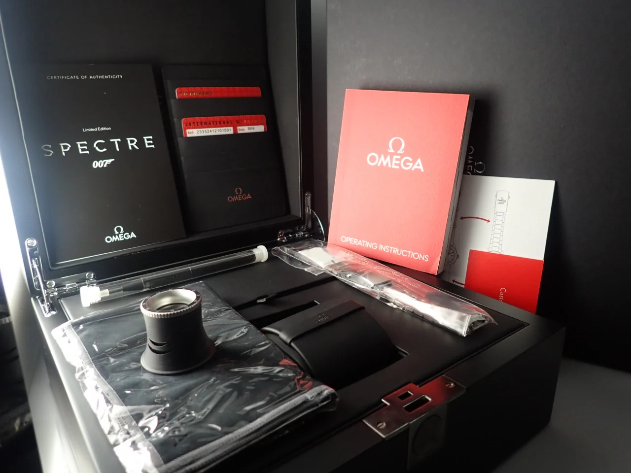 オメガ シーマスター 300 スペクター Ref.233.32.41.21.01.001 ブラック文字盤 極美品 Y9X4U143 - Image 10