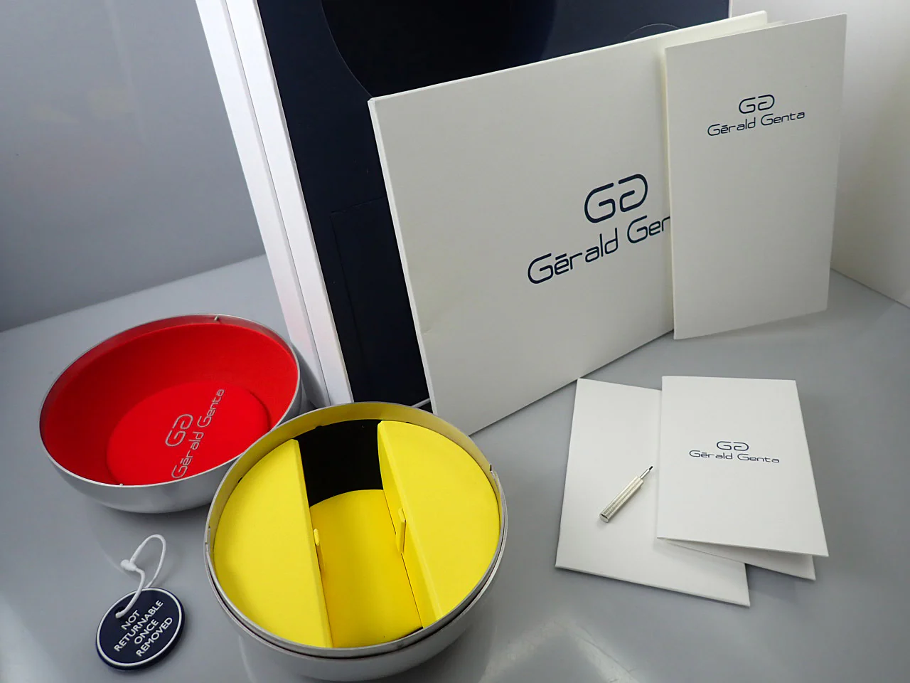 ジェラルドジェンタ アリーナ レトログラード スマイル ミッキーマウス ディズニー Ref.SAP103613 シルバー文字盤 未使用 YRW4R5LW - Image 8