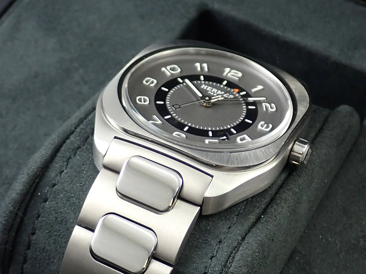 エルメス エルメス H08 Ref.W049427WW00 ブラック文字盤 美品 Z7836843 - Image 6