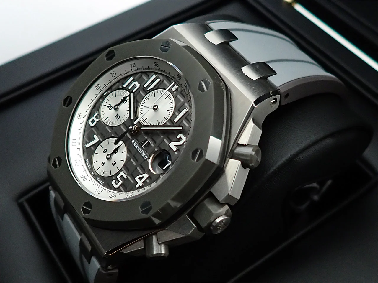 オーデマピゲ ロイヤルオーク オフショア クロノグラフ Ref.26470IO.OO.A006CA.01 チタン スレートグレー文字盤 - Image 5