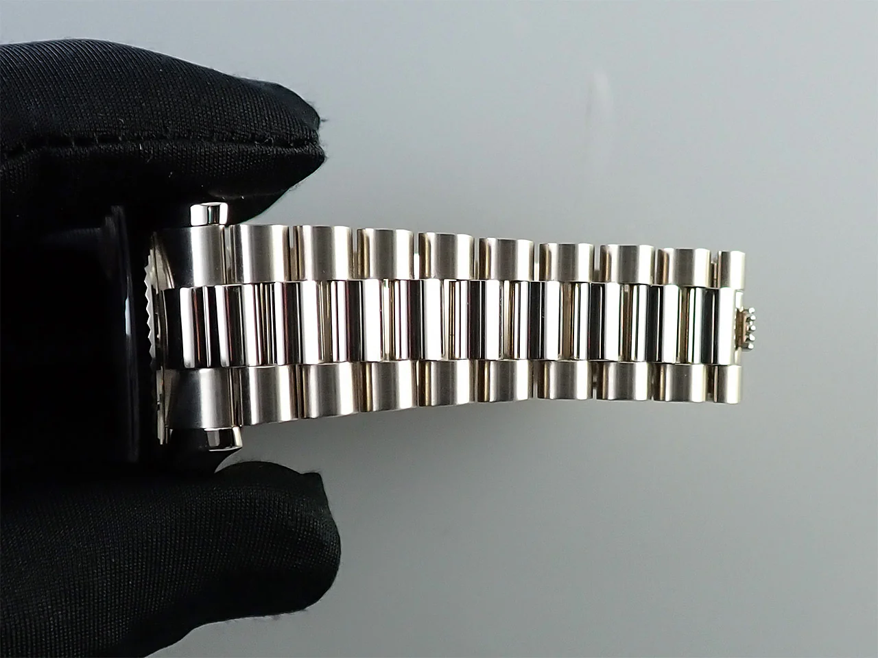 ロレックス デイデイト36 Ref.118239 ホワイトゴールド チェリー文字盤 - Image 9