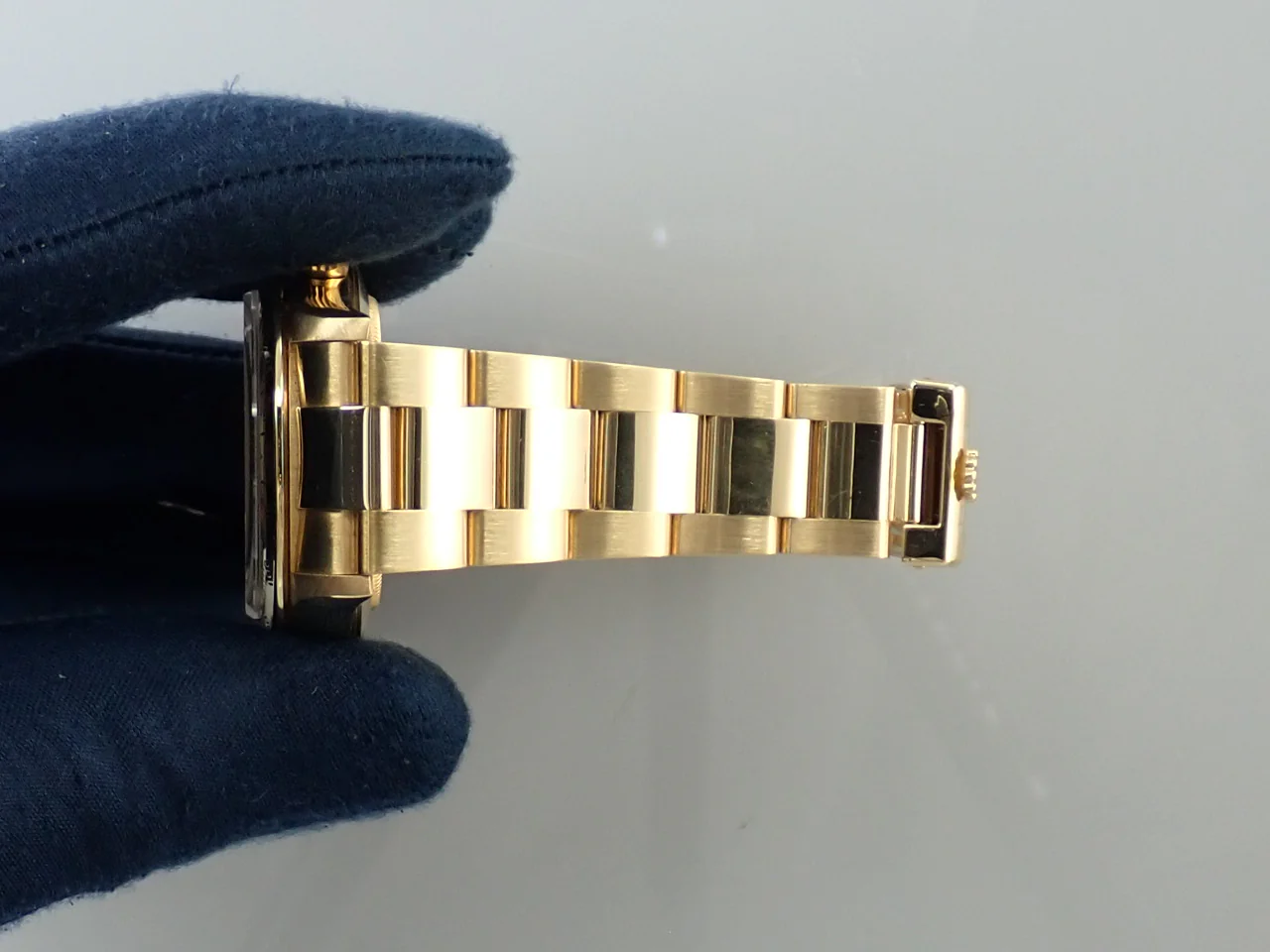 ロレックス デイトナ エルプリメロ Ref.16528 イエローゴールド ブラックx8Pダイヤ文字盤 - Image 9