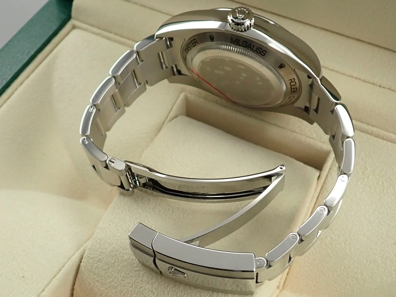 ロレックス ミルガウス Ref.116400GV ステンレススチール ブラック文字盤 - Image 8