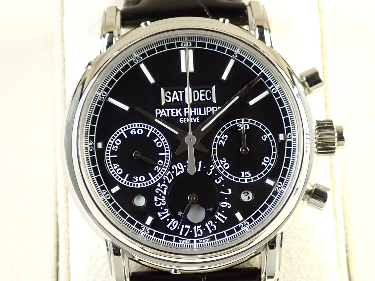 パテックフィリップ パーペチュアルカレンダー スプリットセコンド クロノグラフ Ref.5204P-011 プラチナ ブラック文字盤 - Image 3