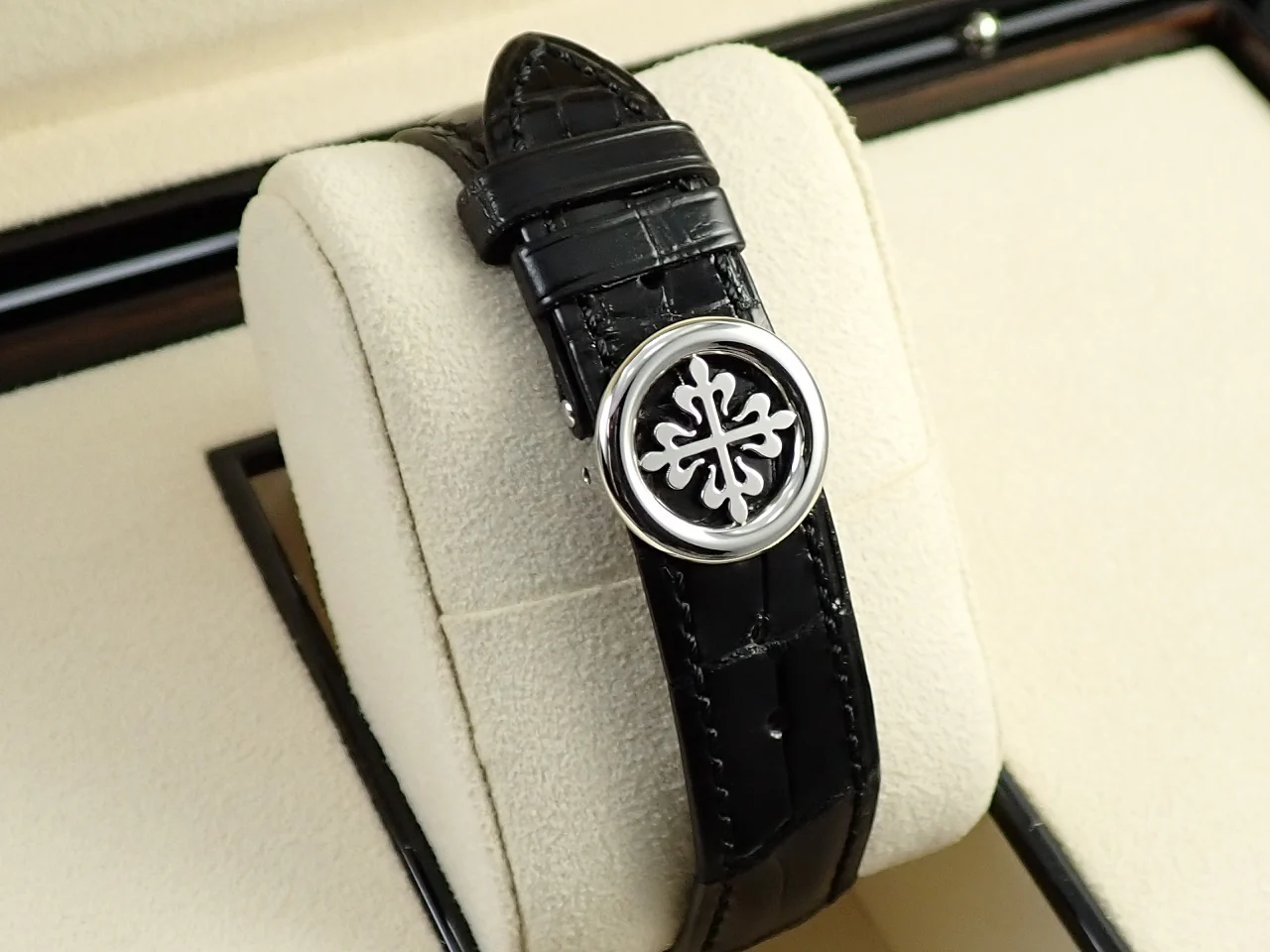 パテックフィリップ パーペチュアルカレンダー スプリットセコンド クロノグラフ Ref.5204P-011 プラチナ ブラック文字盤 - Image 7