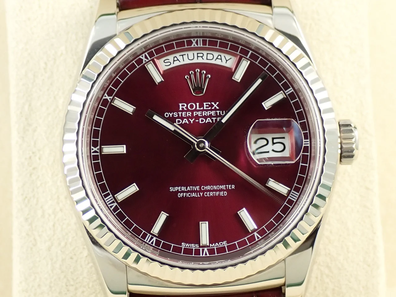 ロレックス デイデイト Ref.118139 ホワイトゴールド チェリー文字盤 - Image 3