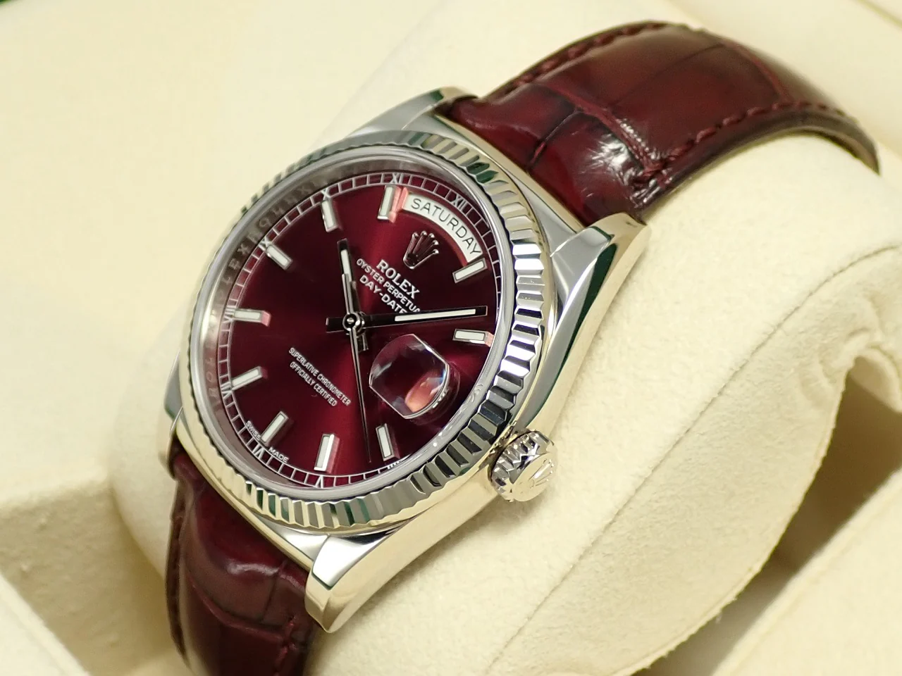 ロレックス デイデイト Ref.118139 ホワイトゴールド チェリー文字盤 - Image 4